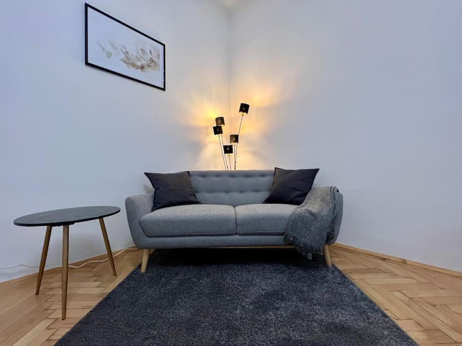 Apartamento Little Cozy - Enjoy Viennas Spring Season *